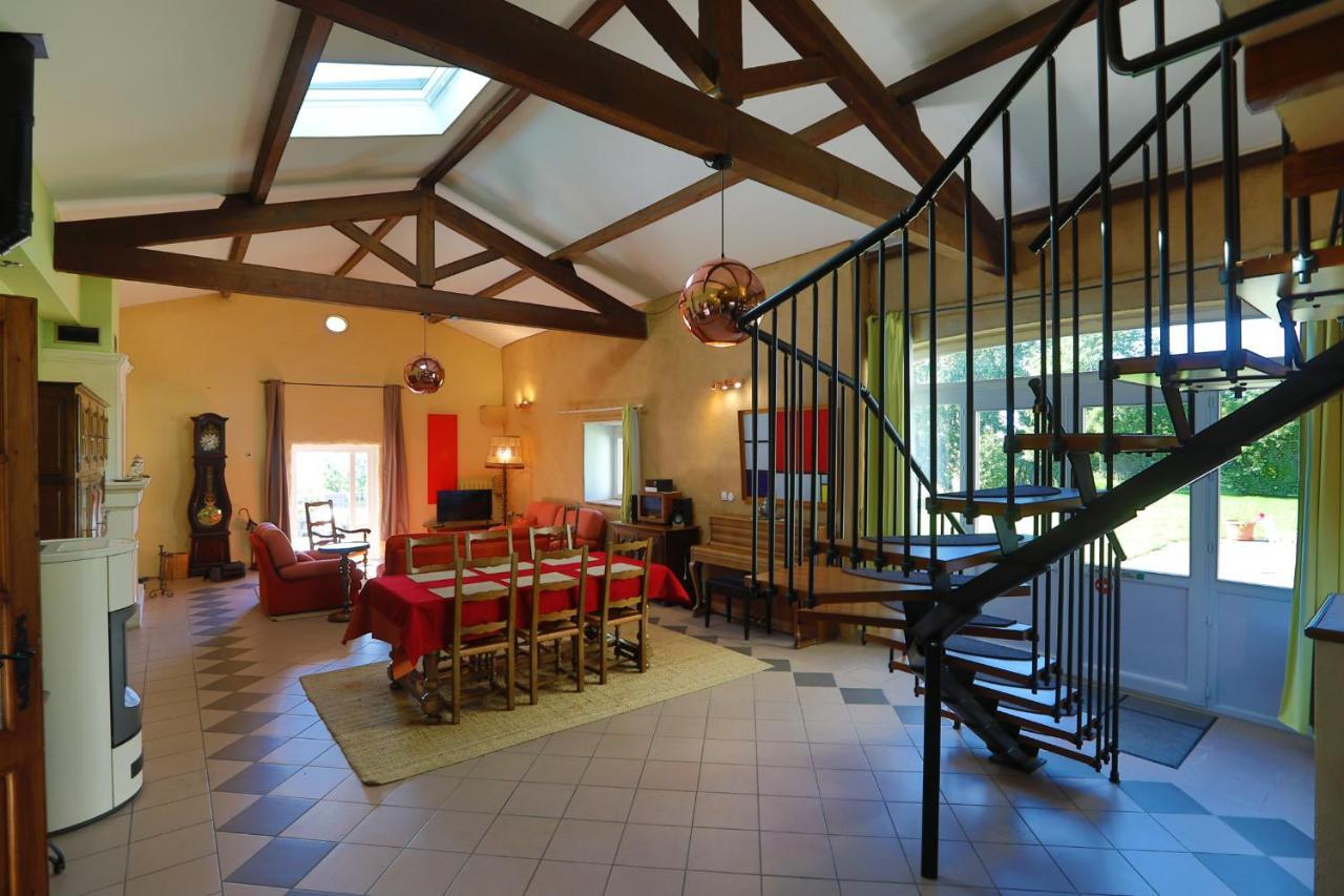 Villa Rouvesol Saint-Romain-de-Lerps Exterior photo